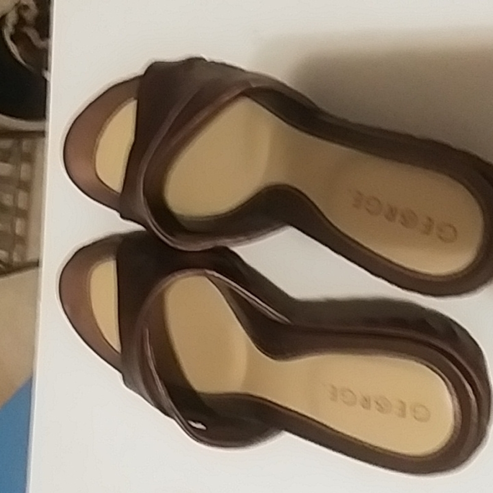 George size 7 sandals